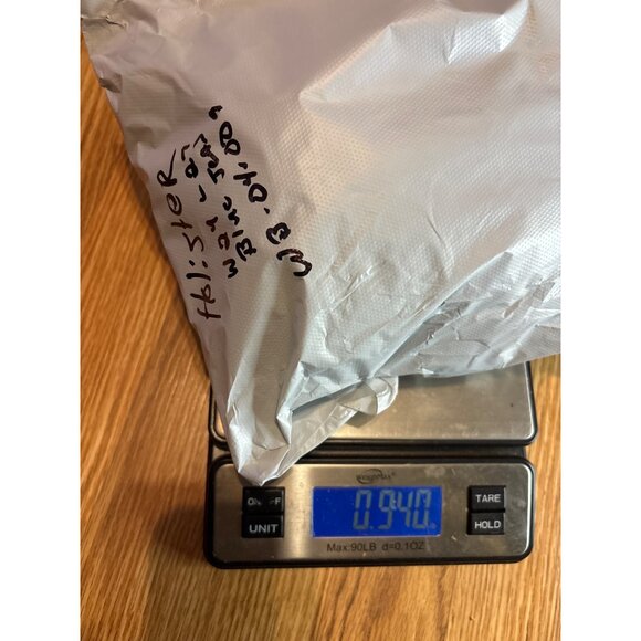 Hollister Curvy High-Rise Mom Jeans Distressed Dark Wash W24 L27 Denim - Picture 10 of 10